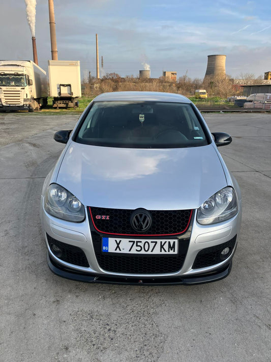 Капаци за огледала БАТМАН дизайн за VW GOLF 5 - черен пиано лак