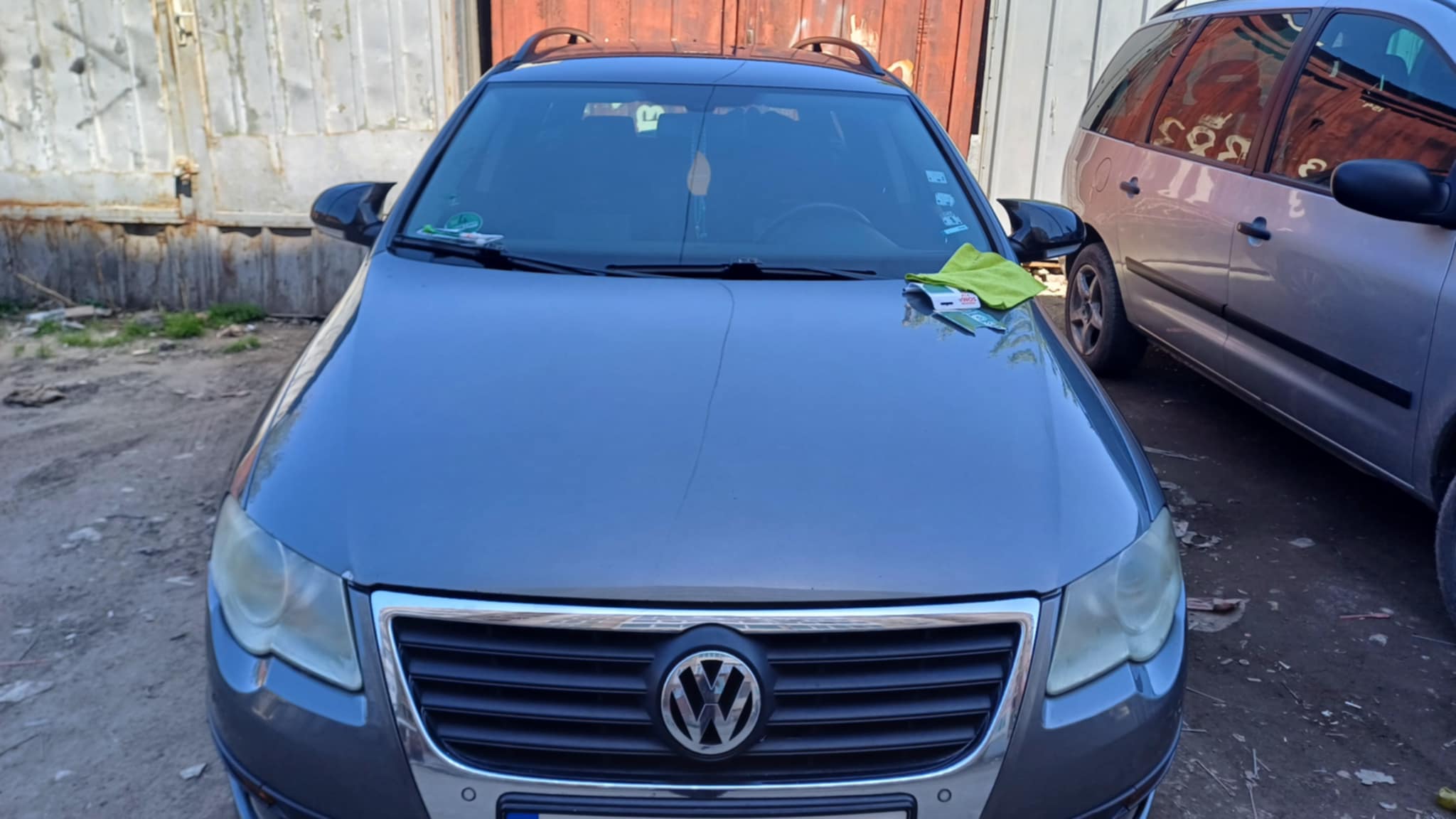 Капаци за огледала БАТМАН дизайн за VW PASSAT B6 - черен пиано лак