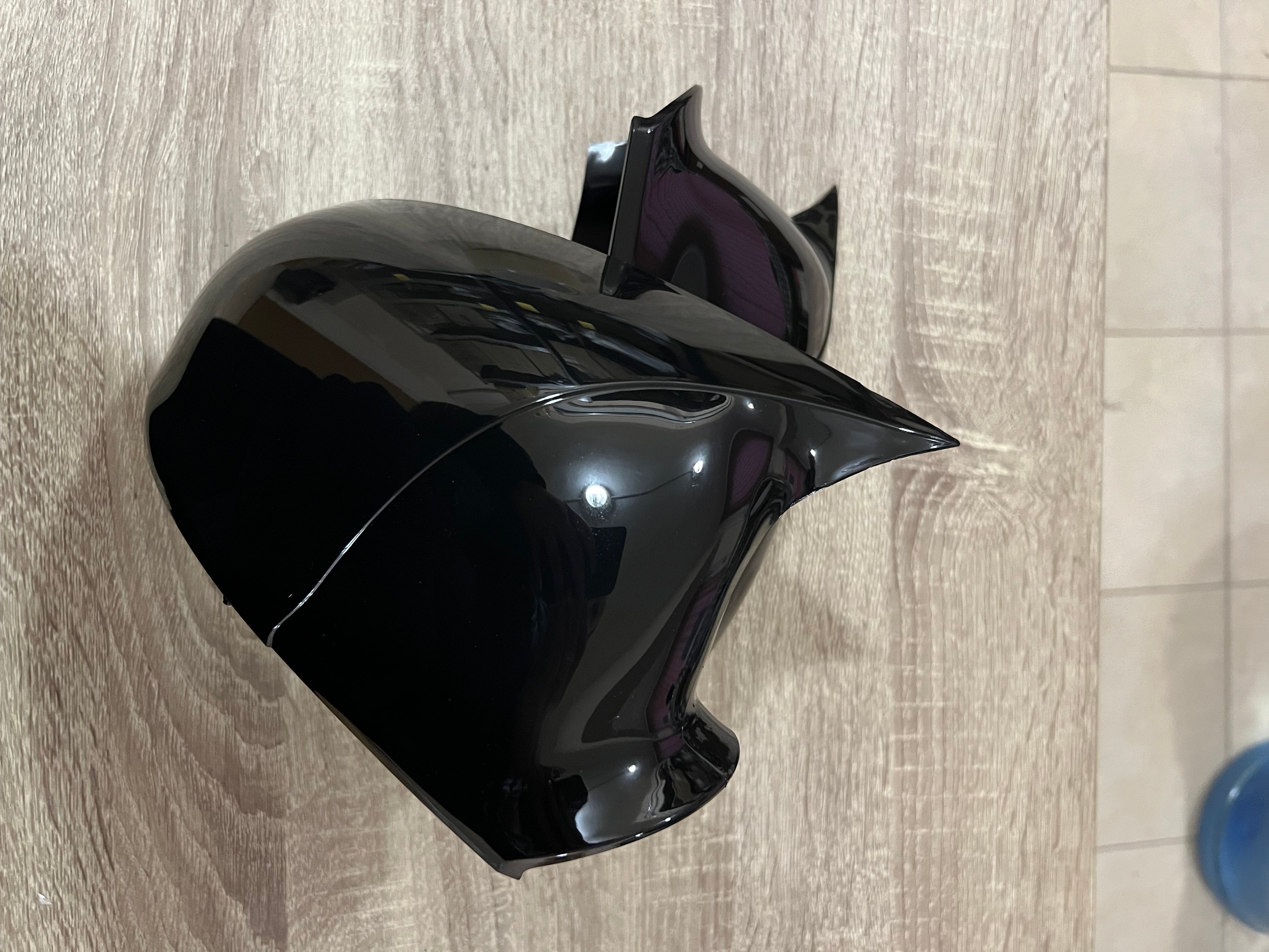 Капаци за огледала БАТМАН дизайн за VW GOLF 5 - черен пиано лак