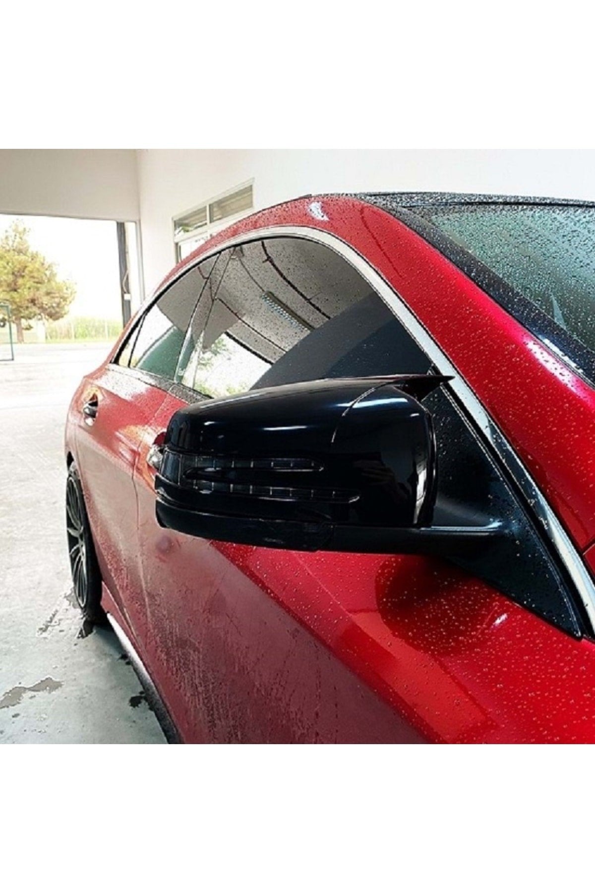 Капаци за огледала БАТМАН дизайн за Mercedes C class W204 2007-2014 - черен пиано лак