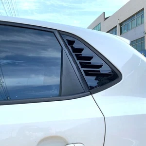 Тунинг добавки за задни странични стъкла – VW Polo (2009–2017), черен гланц